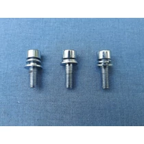 Felső burkolat, motorburkolat rögzítő csavar Kasei láncfűrész alkatrész yd-45-e-204