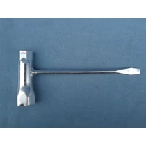 Gyertyakulcs, kombi T kulcs 13-19mm Scheppach BKS5300S láncf. alk. 5300S-424