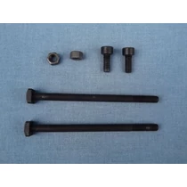 Kipufogó rögzítő csavar Scheppach BKS5300S láncf. alk. 5300S-420