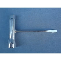 Gyertyakulcs, kombi T kulcs Yongjia YD-45, YD-52 láncfűrész alk. YD45-316