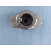 Fűnyíró késtartó agy rövid MTD 46SPB, 56PB, SPK53, Honda  fűnyírókhoz 748-04096