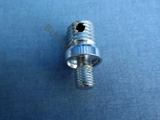 Fűkasza damilfej csavar adapter Tecomec M10x1.25mm balos külső menetes K00401048