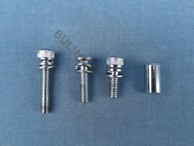 Blokk védő burkolat rögzítő csavar szett Daewoo fűkasza alkatrész 520H-66