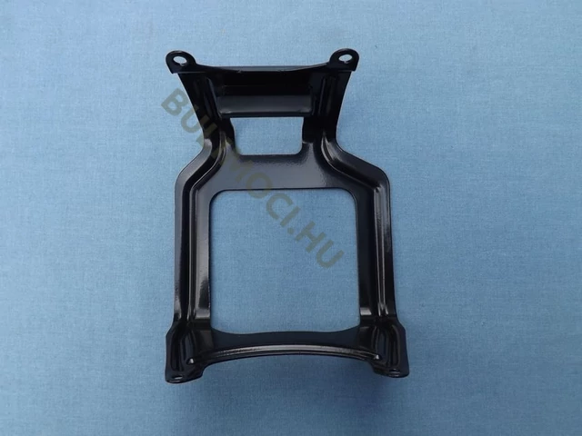 Üzemanyag tank védő lemez Daewoo fűkasza alkatrész 520H-59