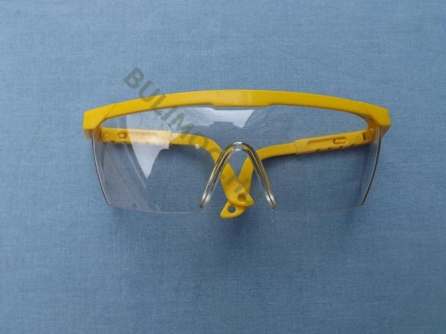Védőszemüveg EN166-F 520H-62