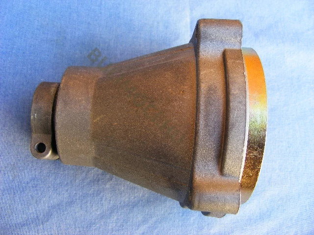 Kuplungház nagy 26mm 8mm 9bordás Hyundai, Ed-Johnson, Straus, MTD Smart, Garden Master,.. f-55-108