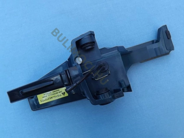 Hátsó markolat Hyundai HYD-7018A, HYD-7018B, HYD-7016A, Buffalo láncfűrész alk. HYD-7018B-61