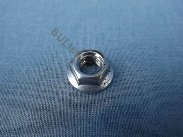 Hűtőlapát rögzítő csavar Scheppach BKS5300S láncf. alk. 5300S-423