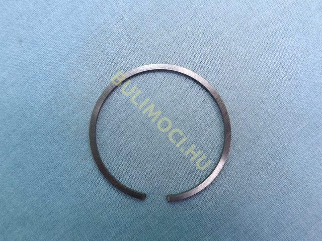 Dugattyú gyűrű 45mm 1,5mm felső stiftes 