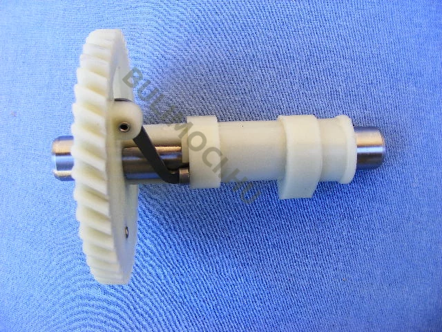 Vezérmű tengely P61 Thorx MTD fűnyíró alkatrész mtd40po109